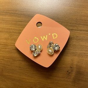 Vowd Pearl cluster earrings